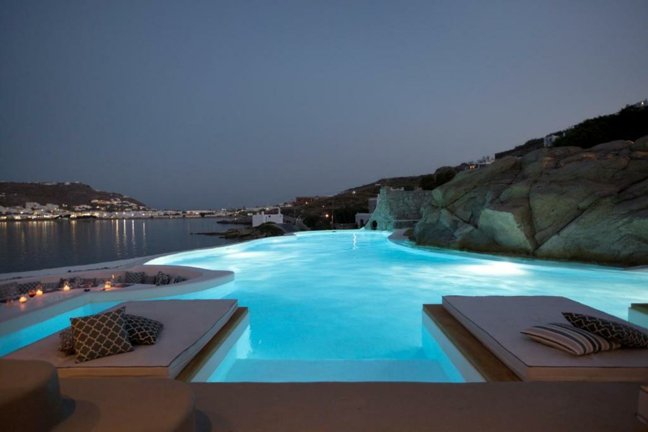 DreamBox Mykonos Suites