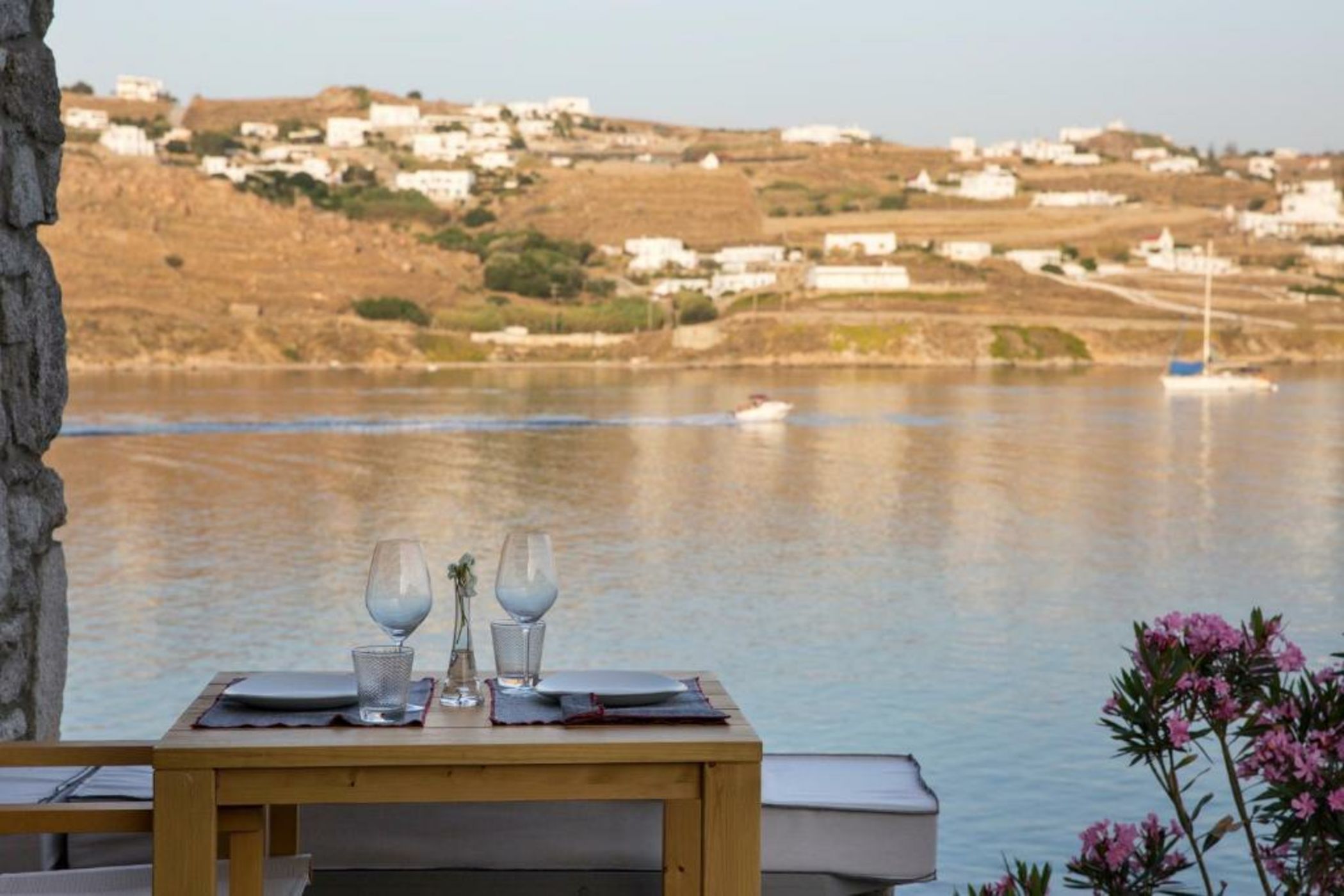 DreamBox Mykonos Suites