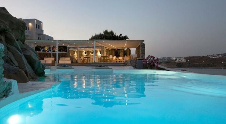 DreamBox Mykonos Suites