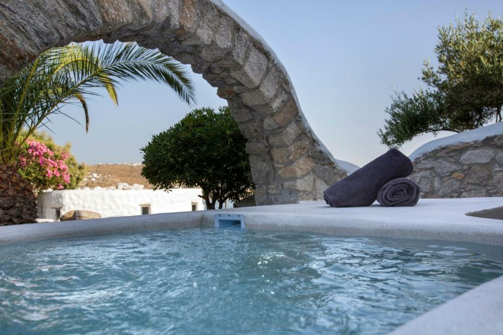 DreamBox Mykonos Suites