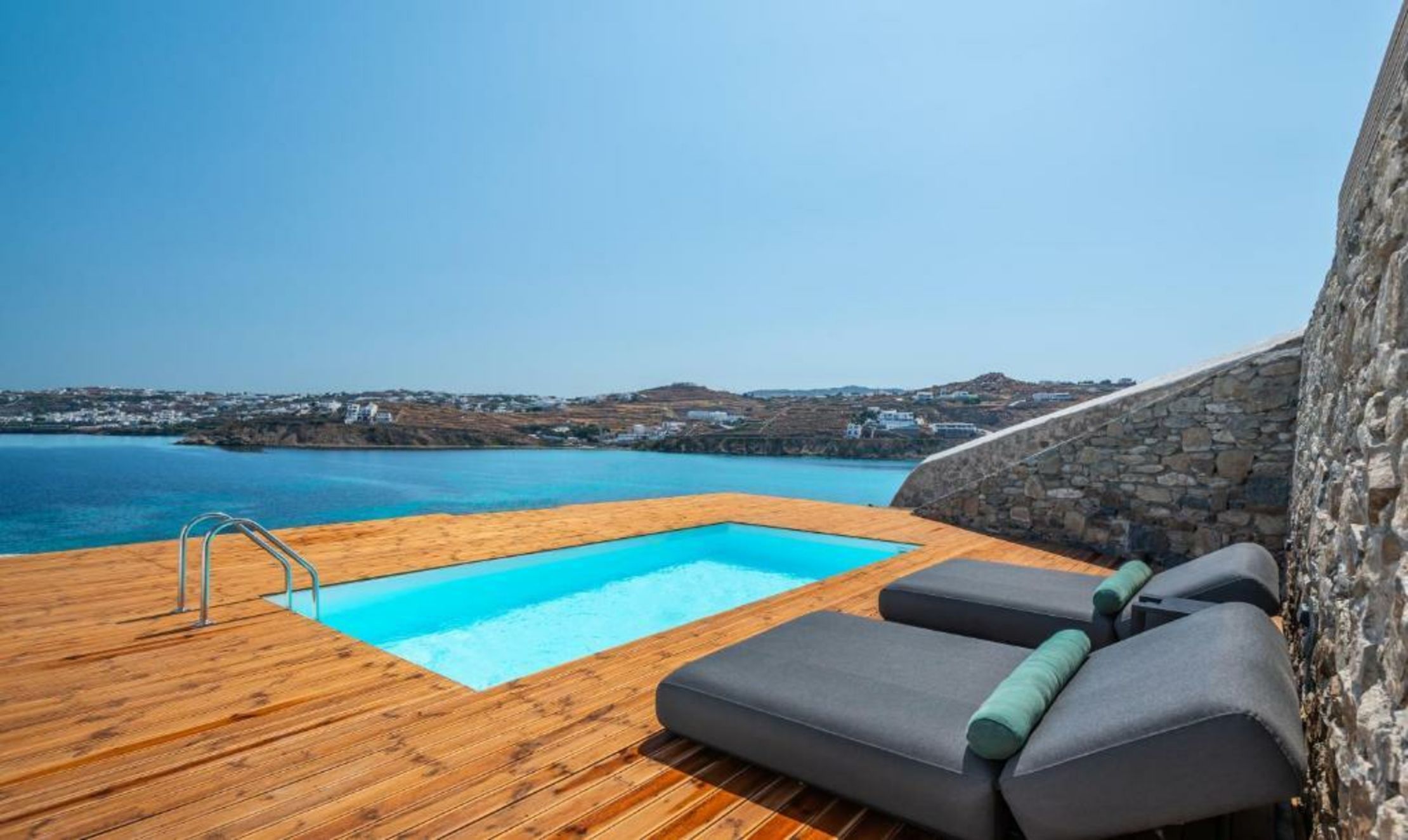 DreamBox Mykonos Suites