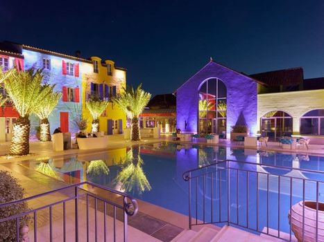 Le Stelsia Resort