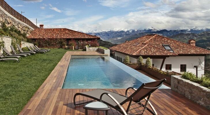 Puebloastur Eco Resort Wellness