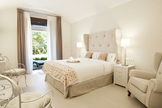 Hotel Sant Pere Del Bosc