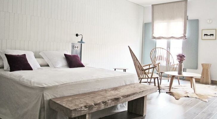 Hotel Ayllon