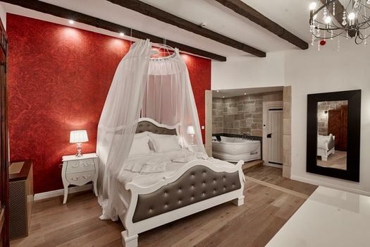 Maison Bistro & Hotel