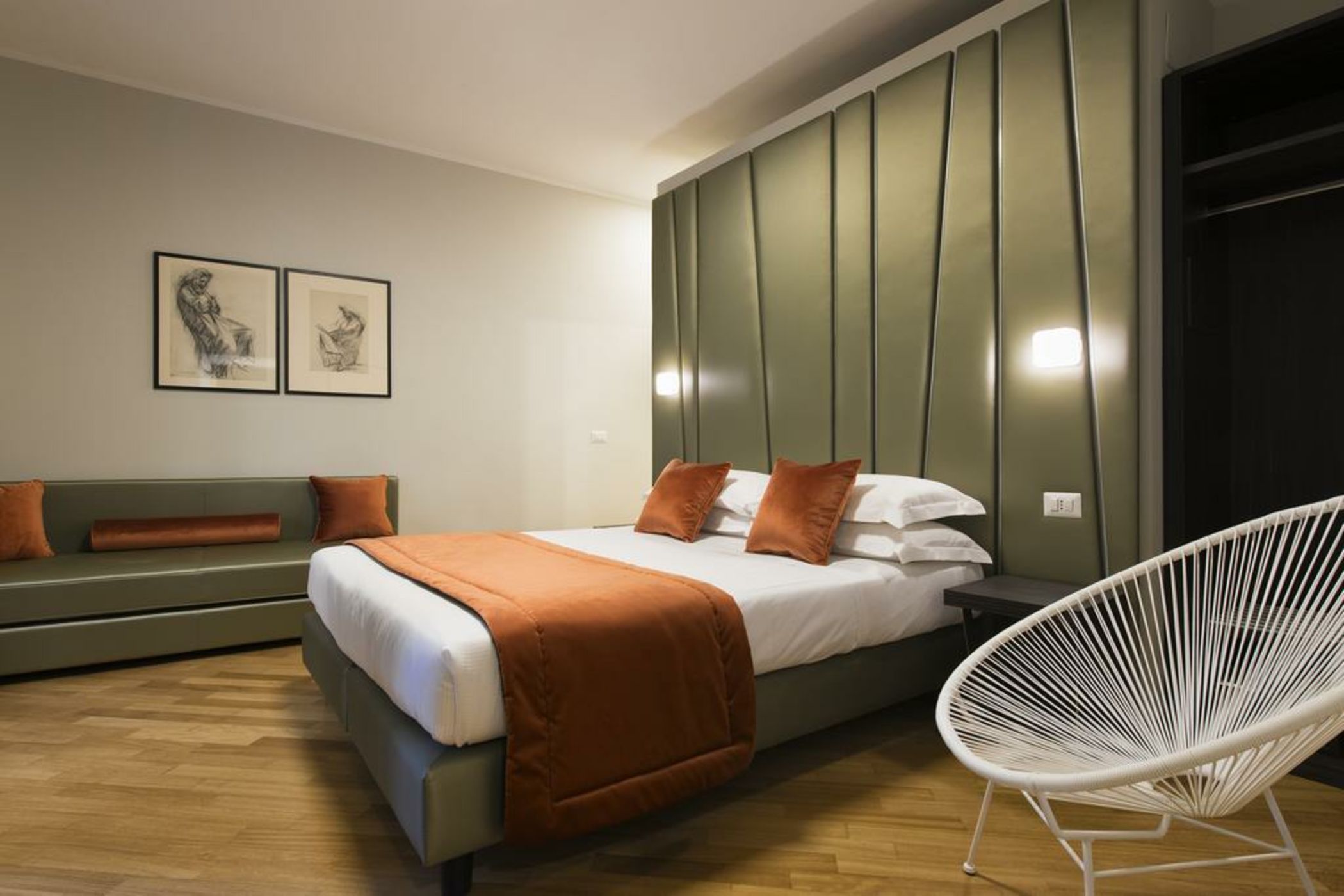 Navona Theatre Hotel