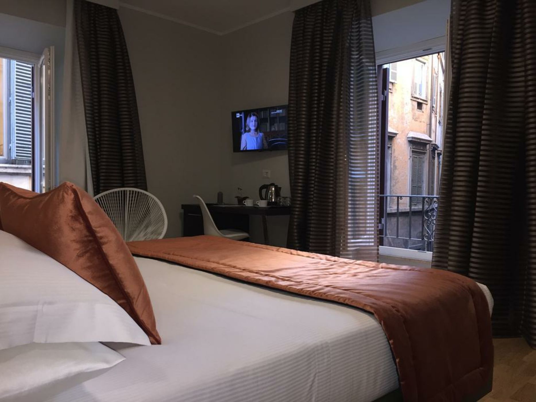 Navona Theatre Hotel