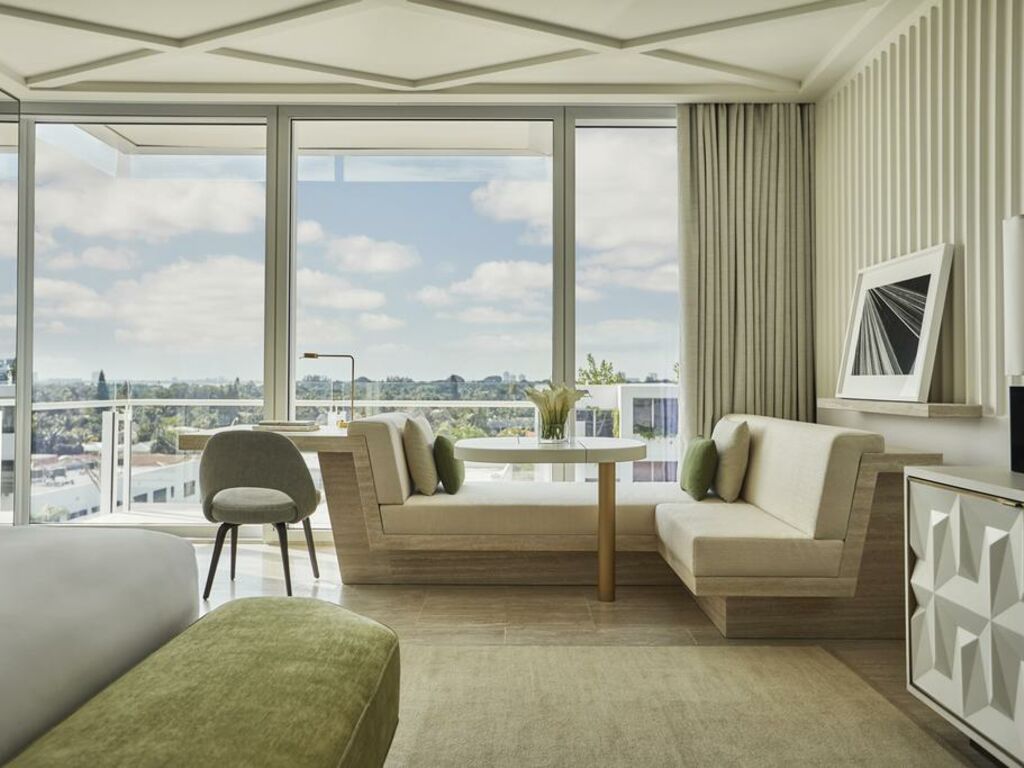 Four Seasons Hotel At The Surf Club Miami Beach Usa Four Seasons Hotel At The Surf Club