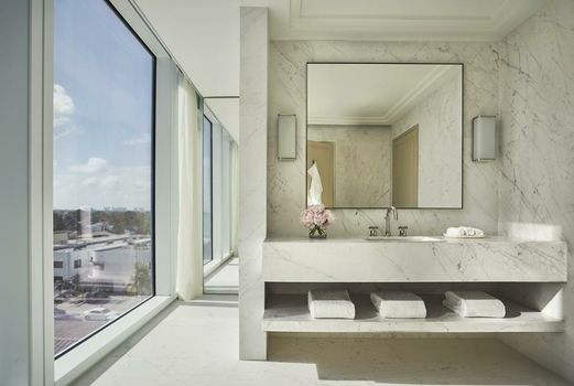 Four Seasons Hotel at The Surf Club
