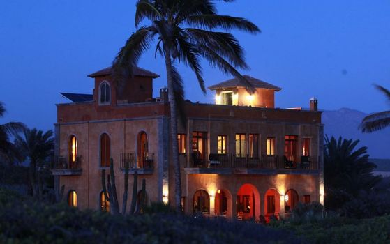 Villa Santa Cruz