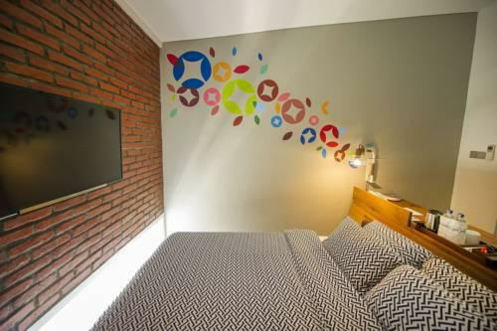 Lokal Hotel & Restaurant