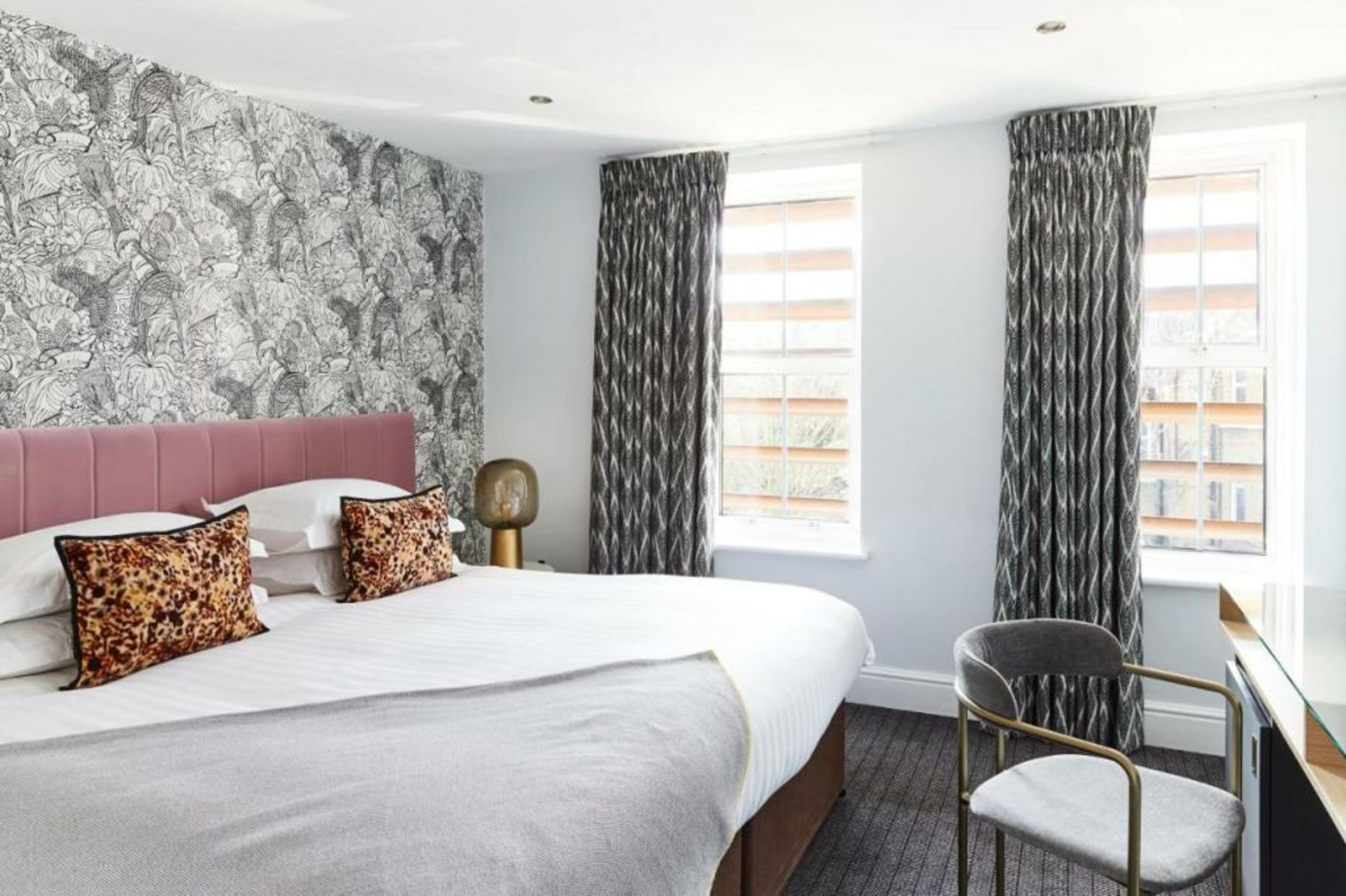 The Lodge Hotel - Putney