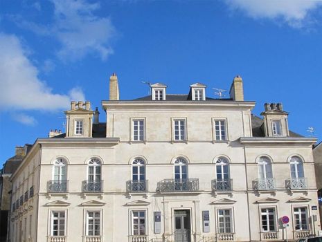 Une Suite A Vannes