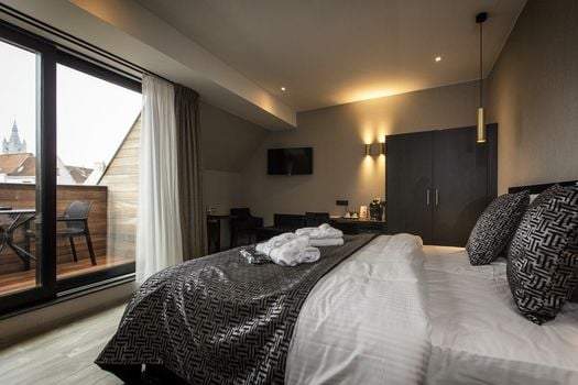 Hotel Harmony