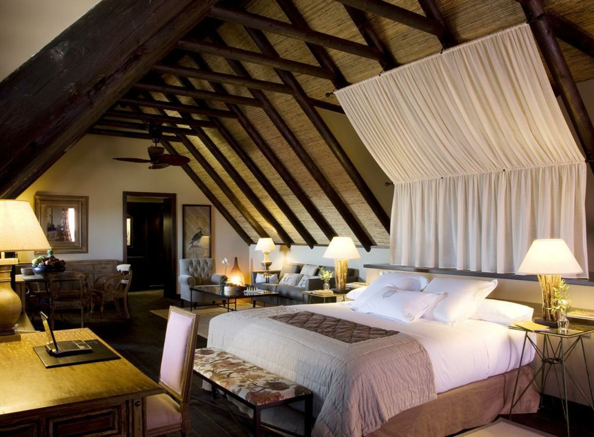 Asia Gardens Hotel & Thai Spa, a Royal Hideaway Hotel