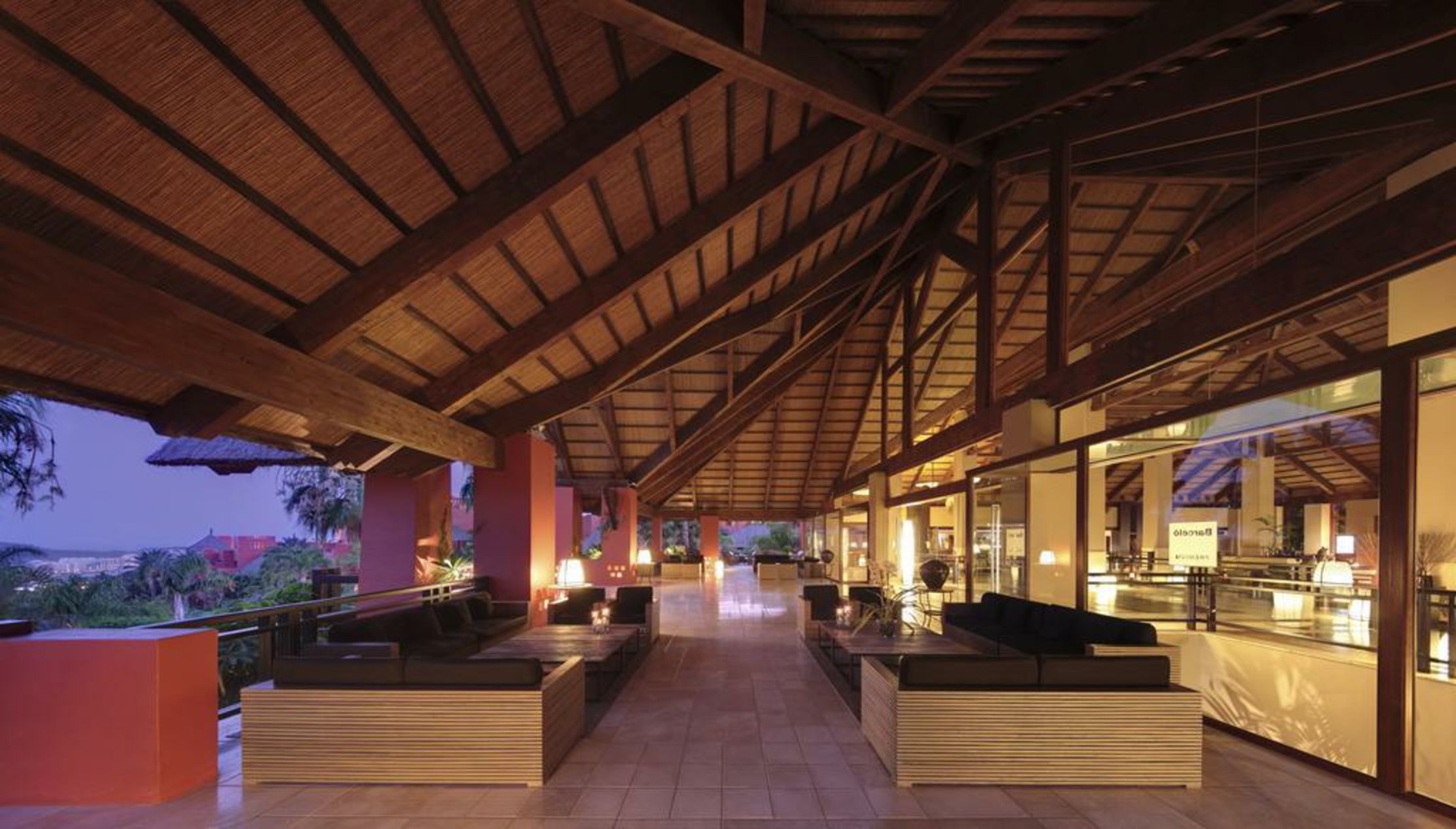 Asia Gardens Hotel & Thai Spa, a Royal Hideaway Hotel