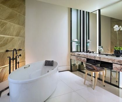 Keraton at The Plaza, a Luxury Collection Hotel, Jakarta