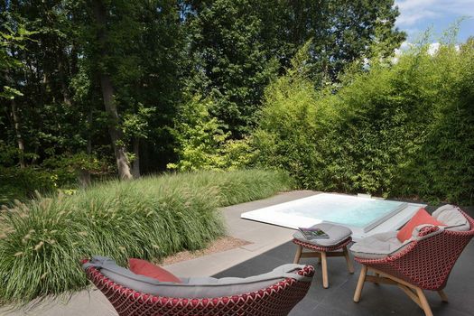 Lithium Bed, Zen & Breakfast