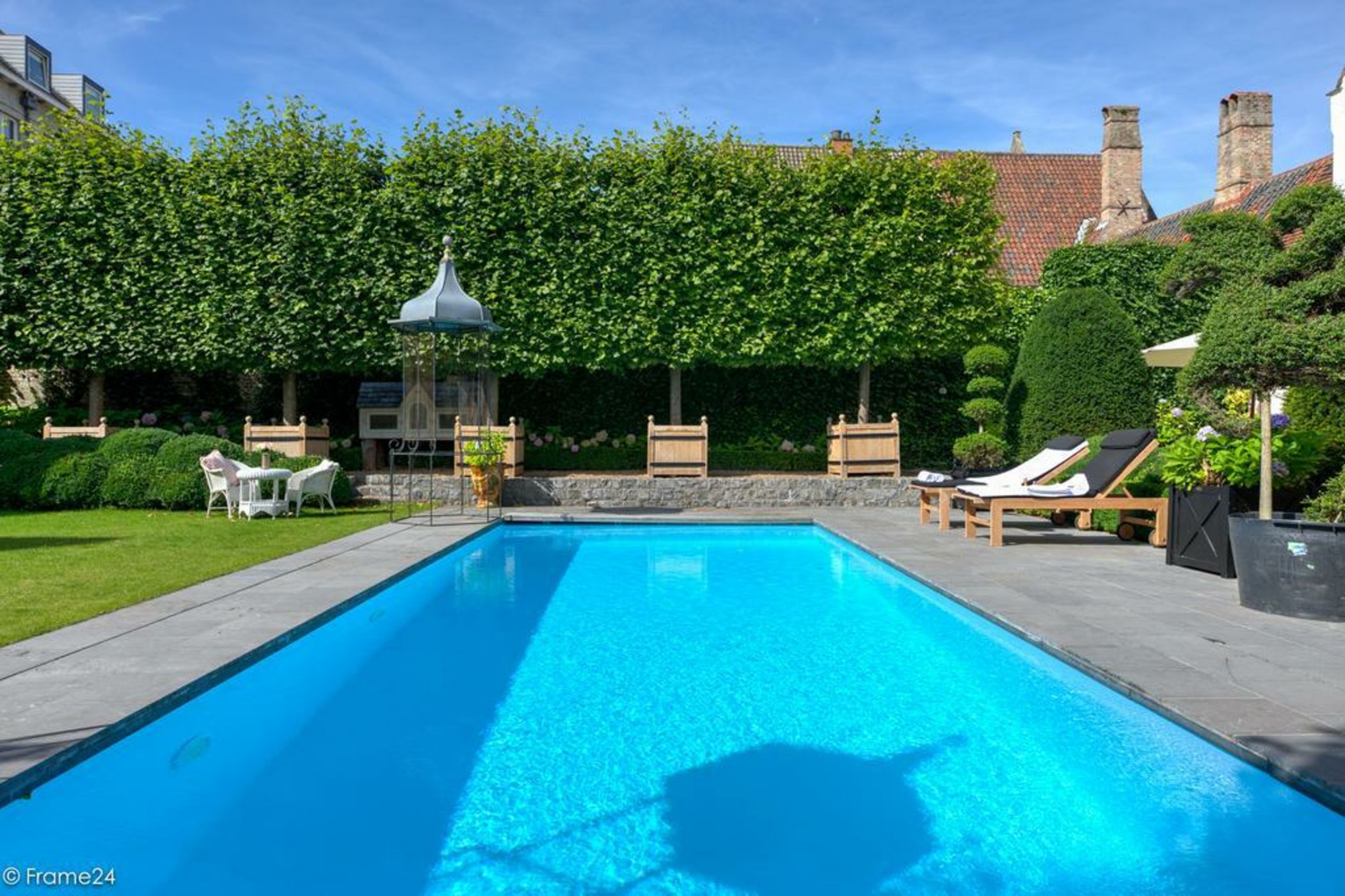 Exclusive Suites The Secret Garden