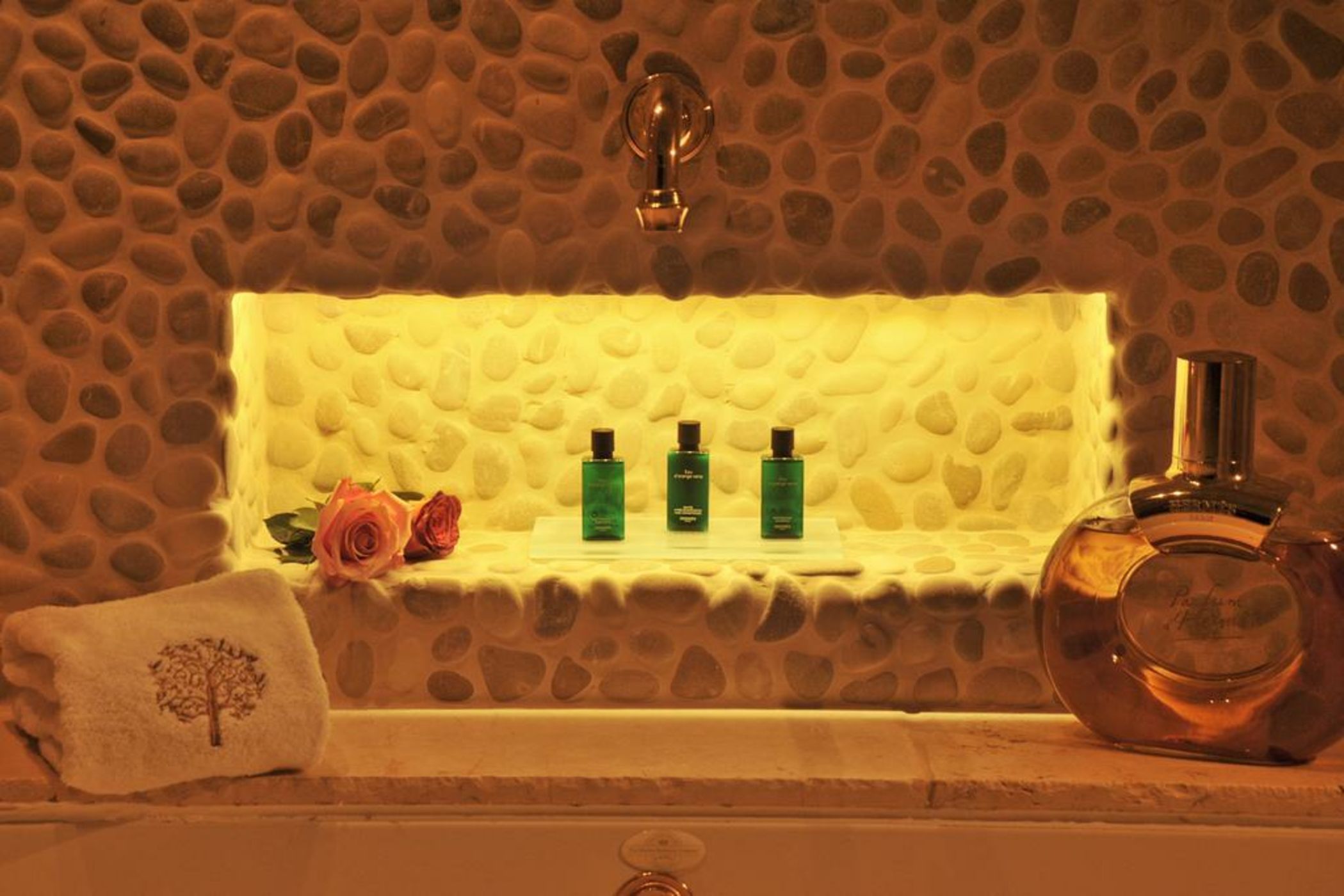 Exclusive Suites The Secret Garden