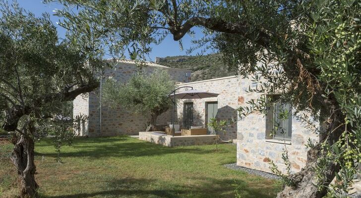 Mythies -Stone Houses in Mani