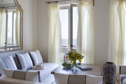 Anassa