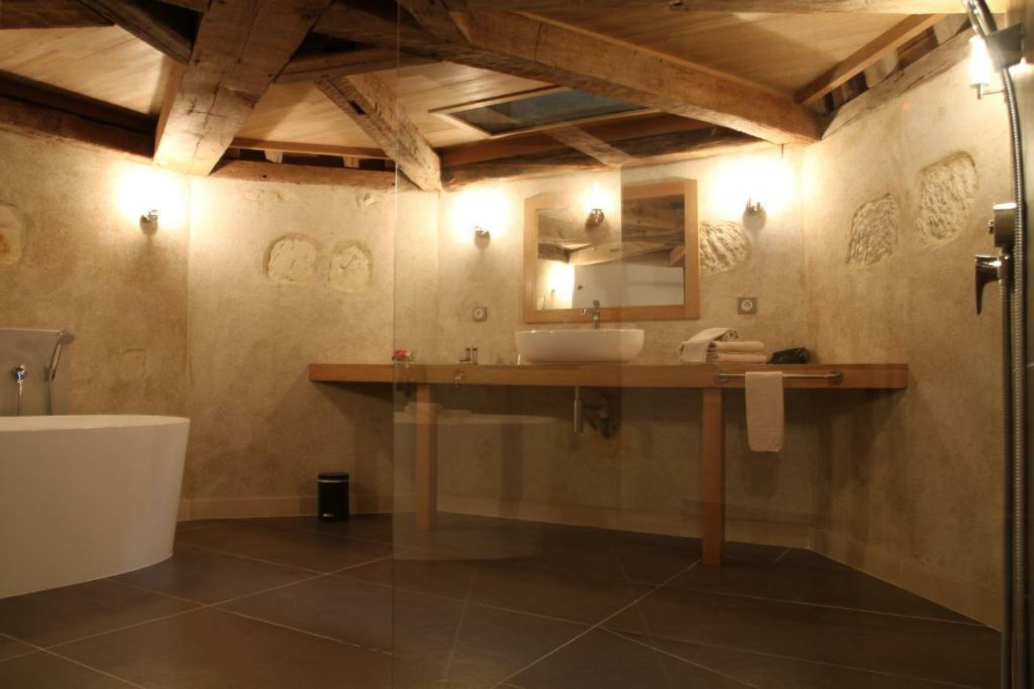 Château de Perreux, The Originals Collection