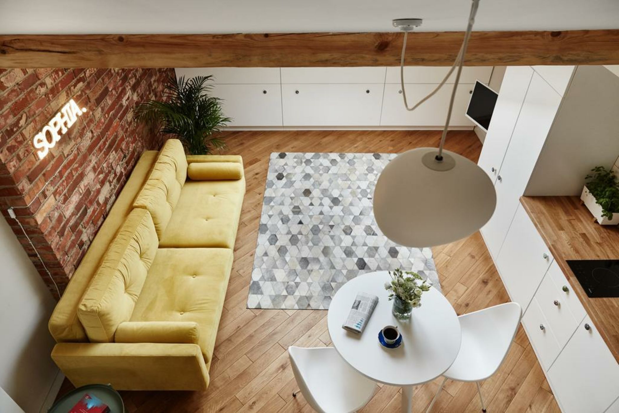 Blackhaus Apartments