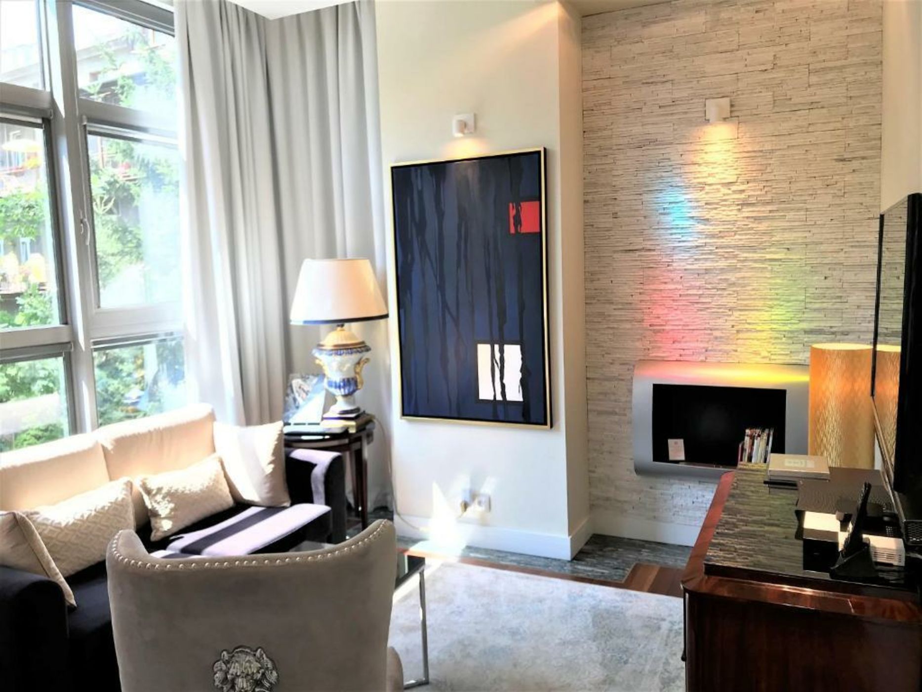 MONDRIAN Luxury Suites & Apartments Krakow Old Town