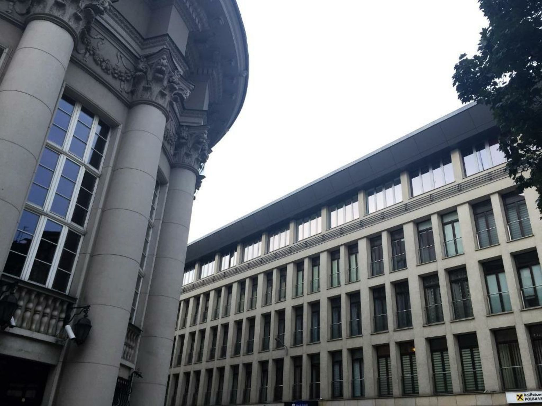 MONDRIAN Luxury Suites & Apartments Krakow Old Town