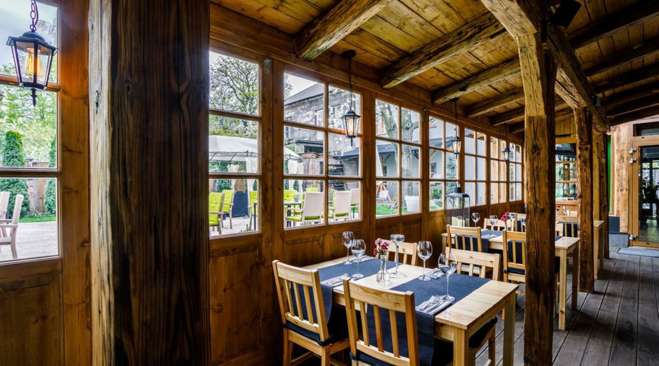 Art & Garden Residence