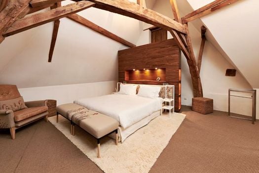 Indrani lodge