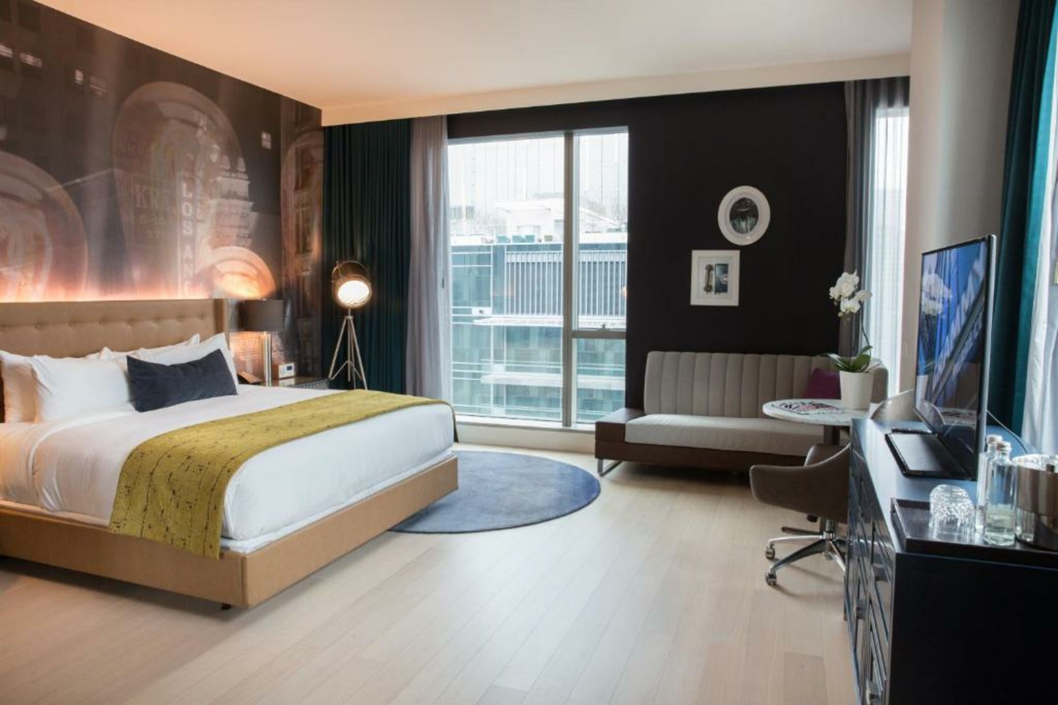 Hotel Indigo - Los Angeles Downtown, an IHG Hotel