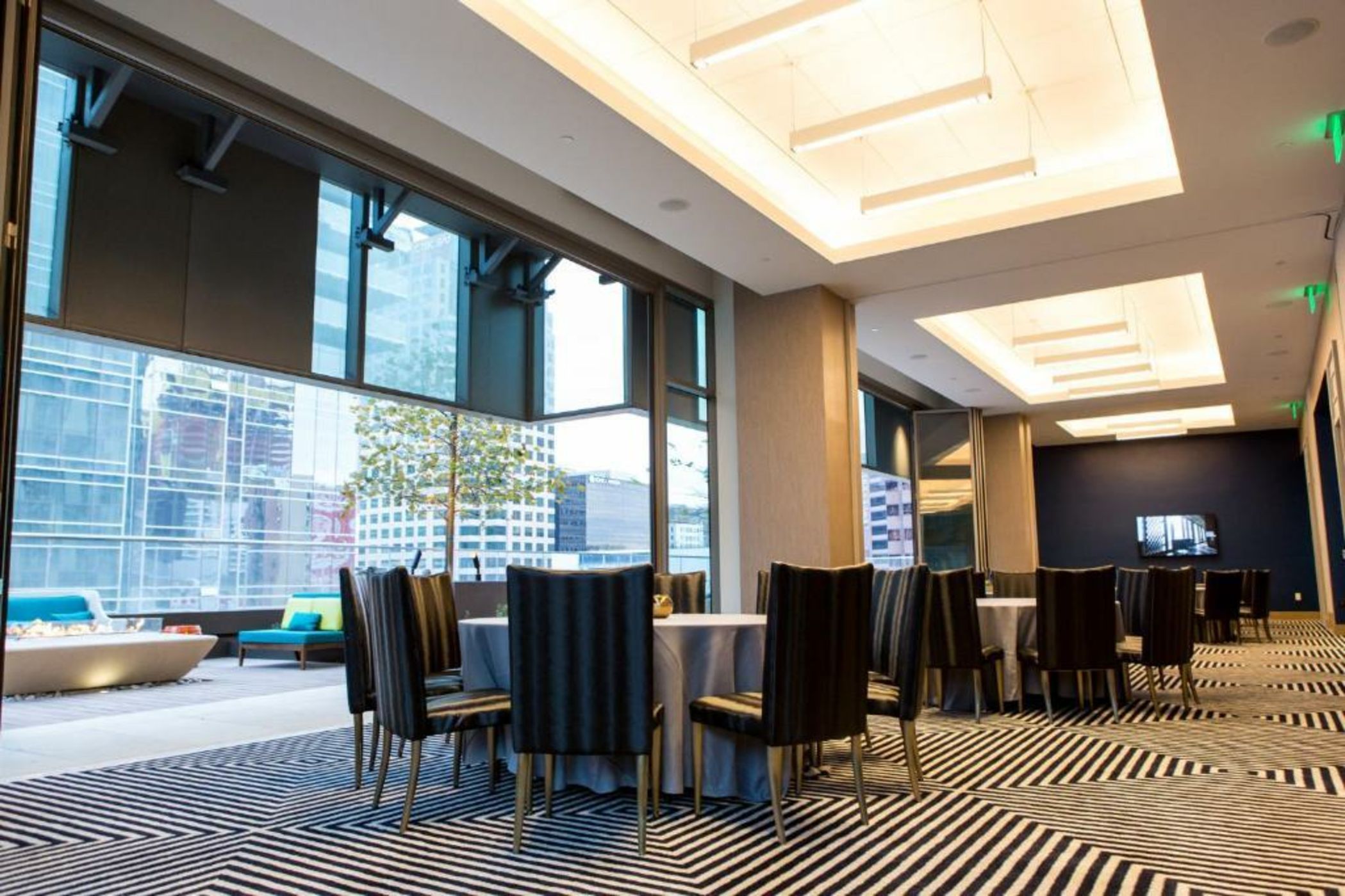 Hotel Indigo - Los Angeles Downtown, an IHG Hotel