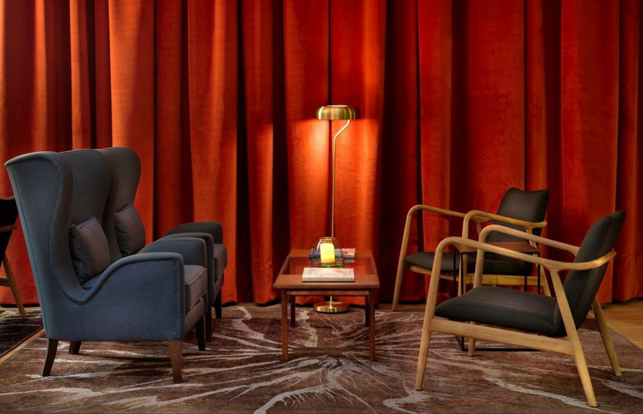 H10 Puerta de Alcalá