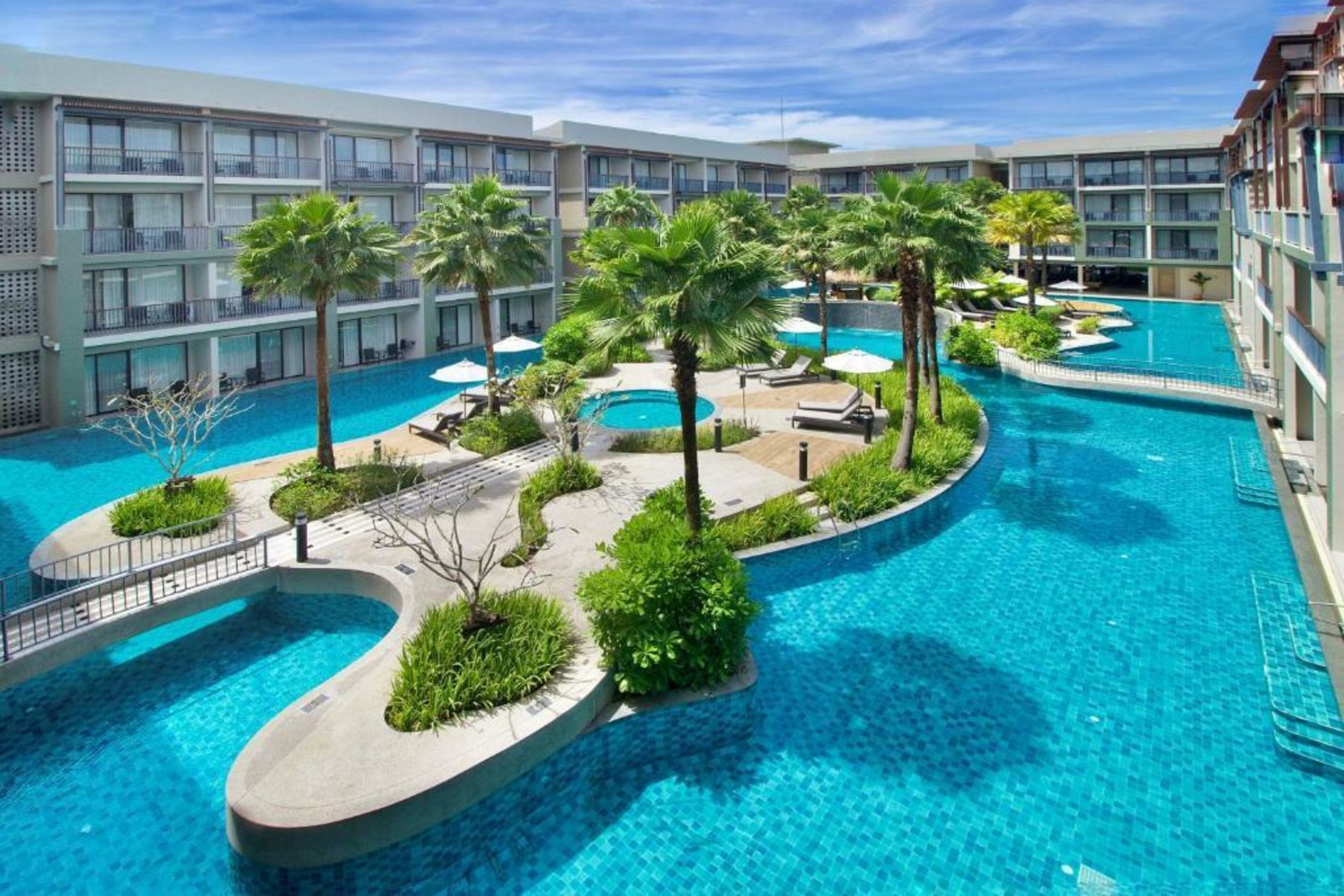 Le Meridien Khao Lak Resort & Spa