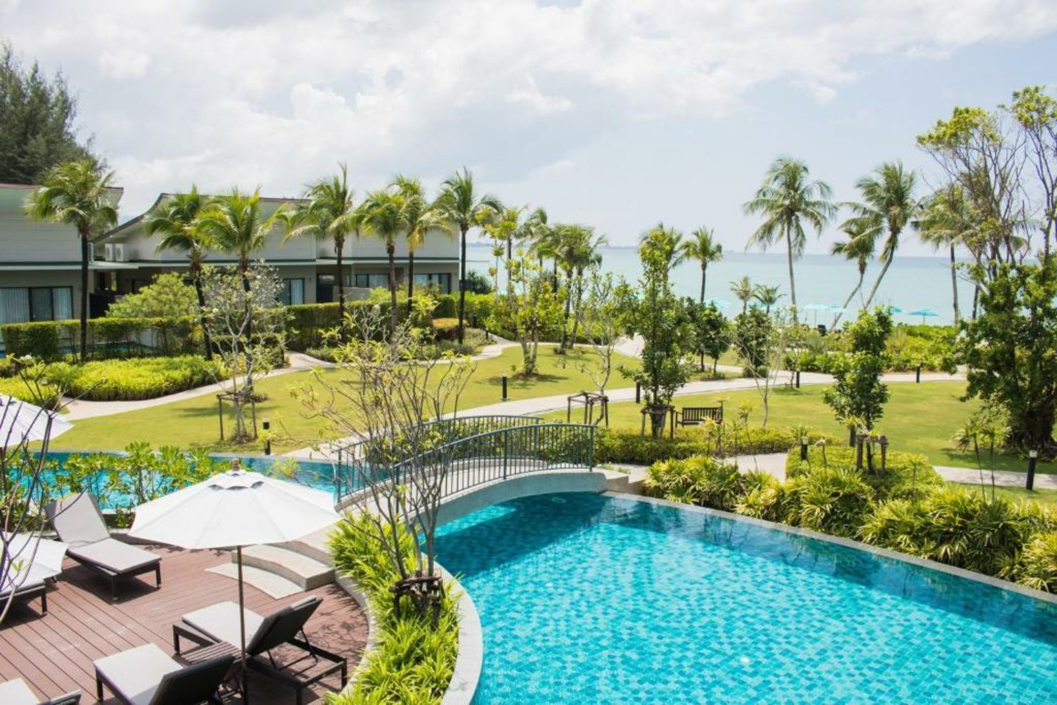 Le Meridien Khao Lak Resort & Spa