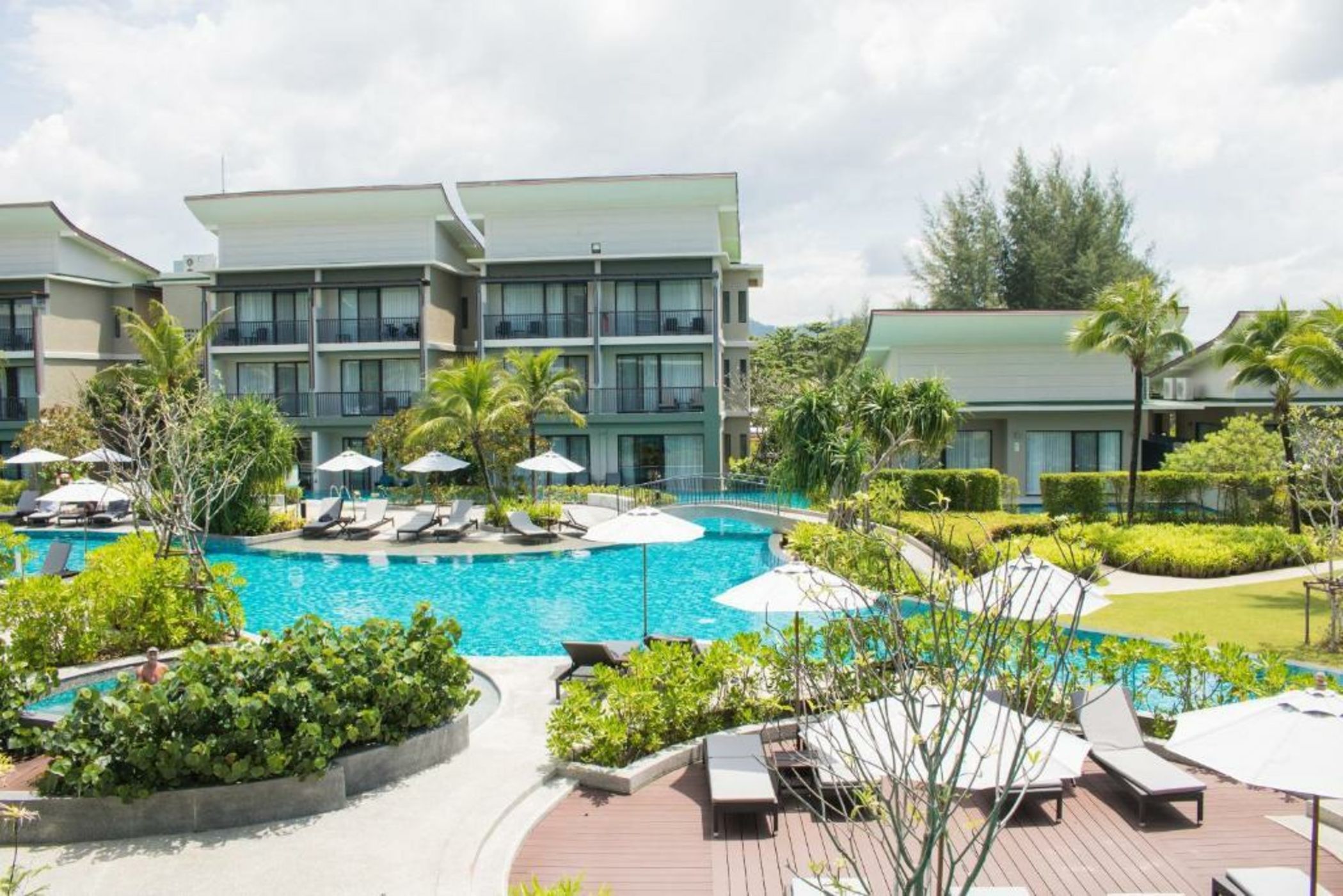 Le Meridien Khao Lak Resort & Spa