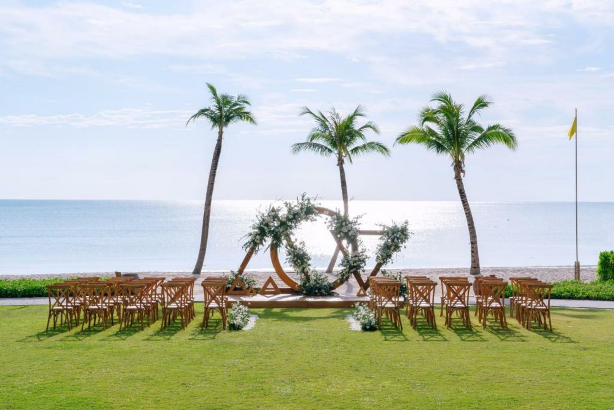 Le Meridien Khao Lak Resort & Spa