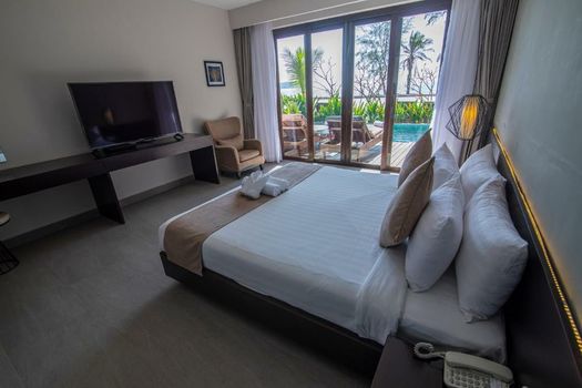 Ren Resort