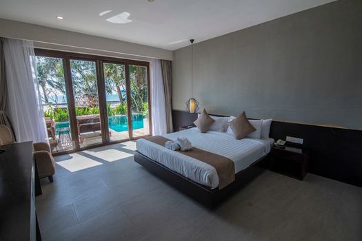 Ren Resort