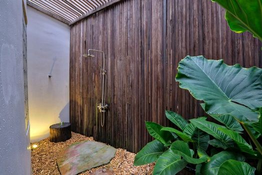 Ren Resort
