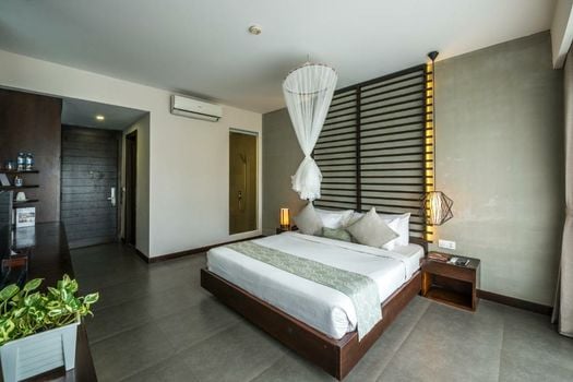 Ren Resort