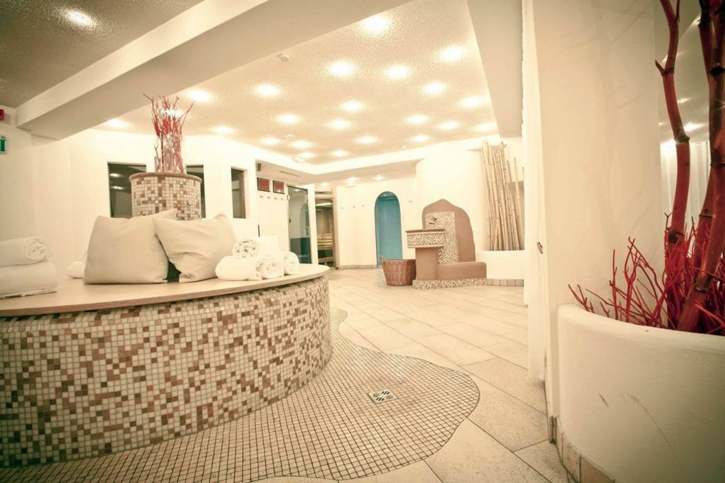 Q Hotel Maria Theresia Kitzbühel Q! Hotel Maria Theresia, a Design Boutique Hotel Kitzbuhel, Austria