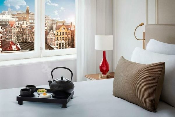 Tivoli Doelen Amsterdam Hotel