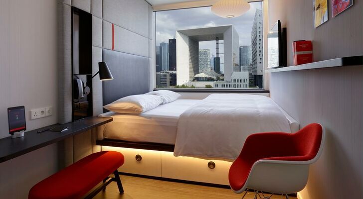 citizenM Paris La Défense