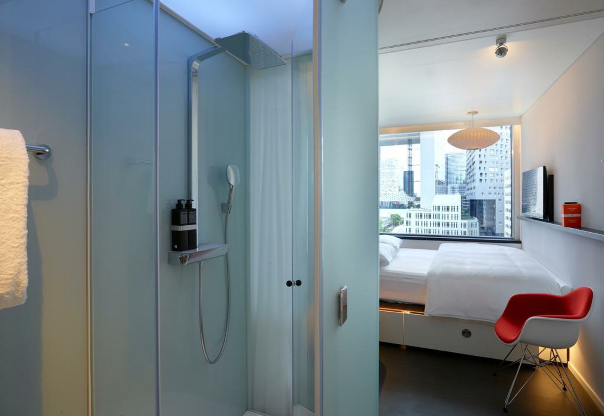 citizenM Paris La Défense