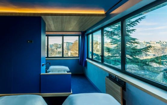 YOOMA Urban Lodge
