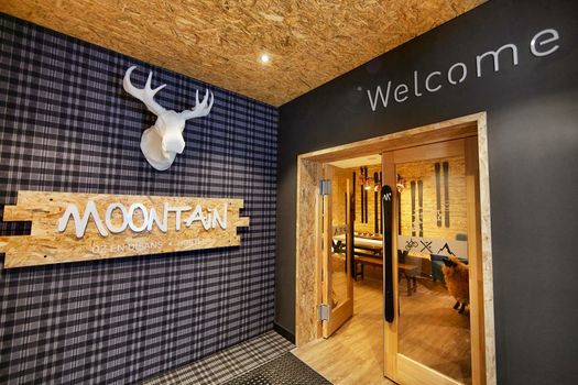 Moontain Hostel